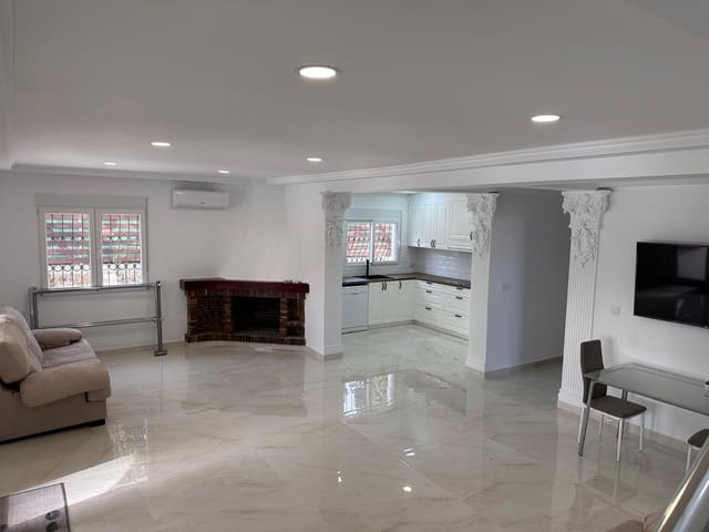 6 slaapkamer Villa te koop in La Marina, Elche / Elx met zwembad garage - € 1.210.000 (Ref: 9506818)