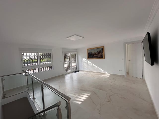 6 slaapkamer Villa te koop in La Marina, Elche / Elx met zwembad garage - € 1.210.000 (Ref: 9506818)