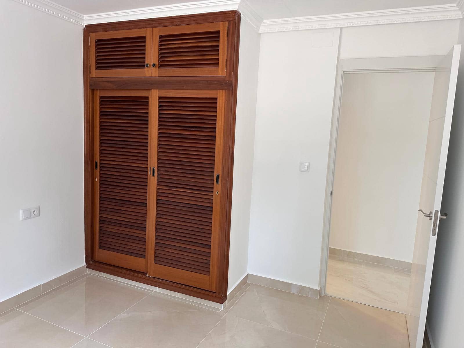 6 slaapkamer Villa te koop in La Marina met zwembad garage - € 1.210.000 (Ref: 9506818)