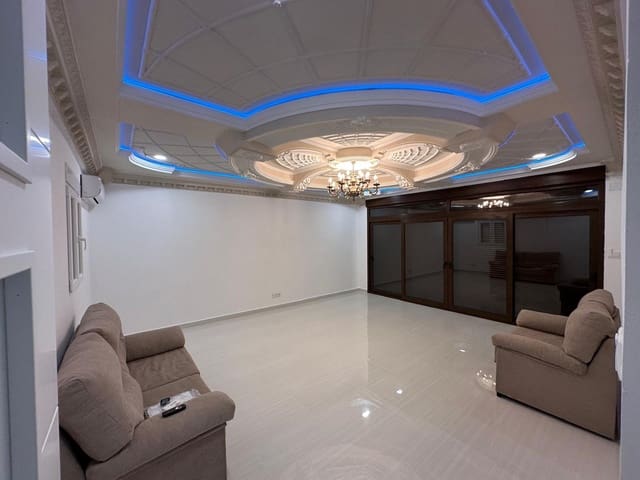 6 slaapkamer Villa te koop in La Marina, Elche / Elx met zwembad garage - € 1.210.000 (Ref: 9506818)