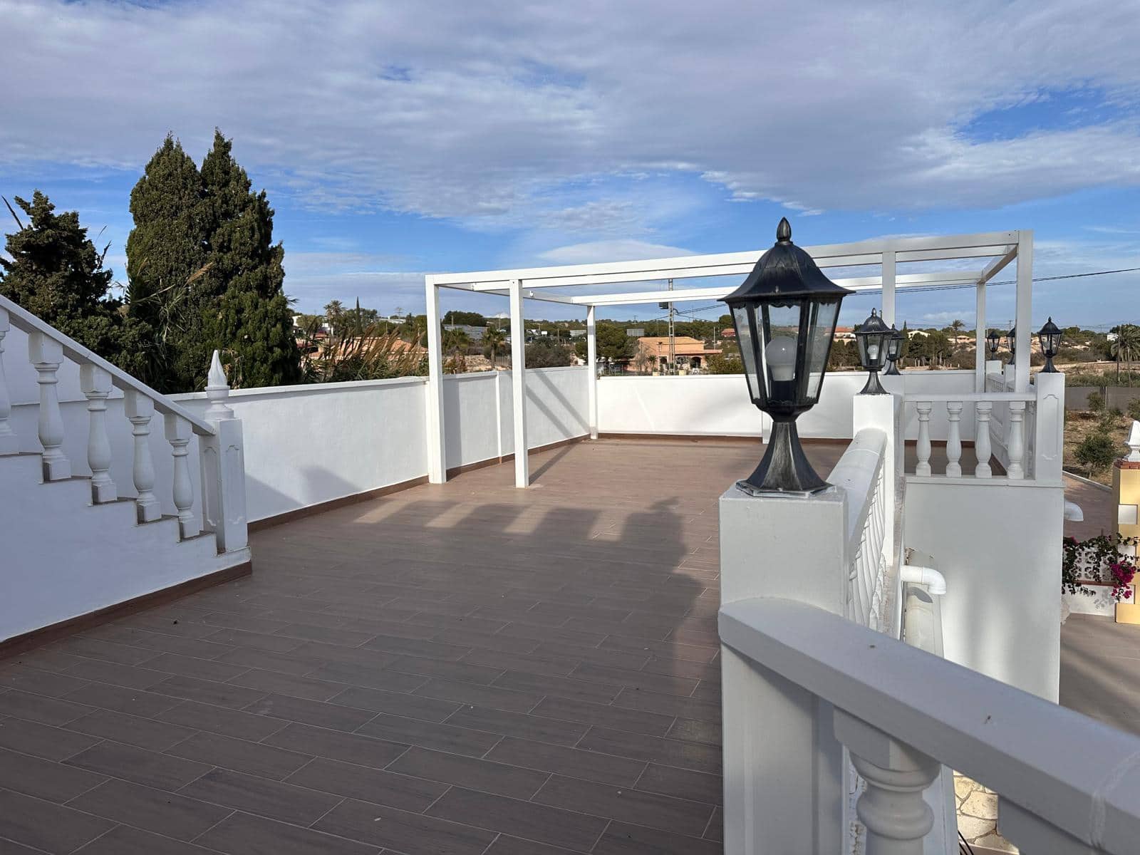 6 slaapkamer Villa te koop in La Marina met zwembad garage - € 1.210.000 (Ref: 9506818)