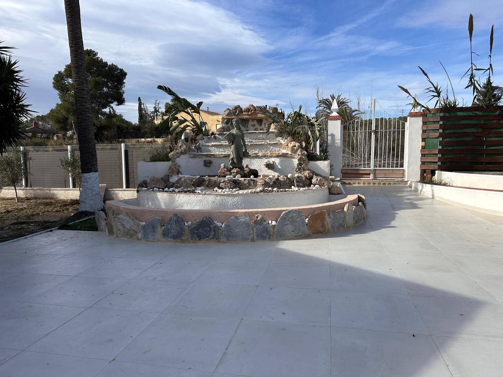 6 slaapkamer Villa te koop in La Marina met zwembad garage - € 1.210.000 (Ref: 9506818)