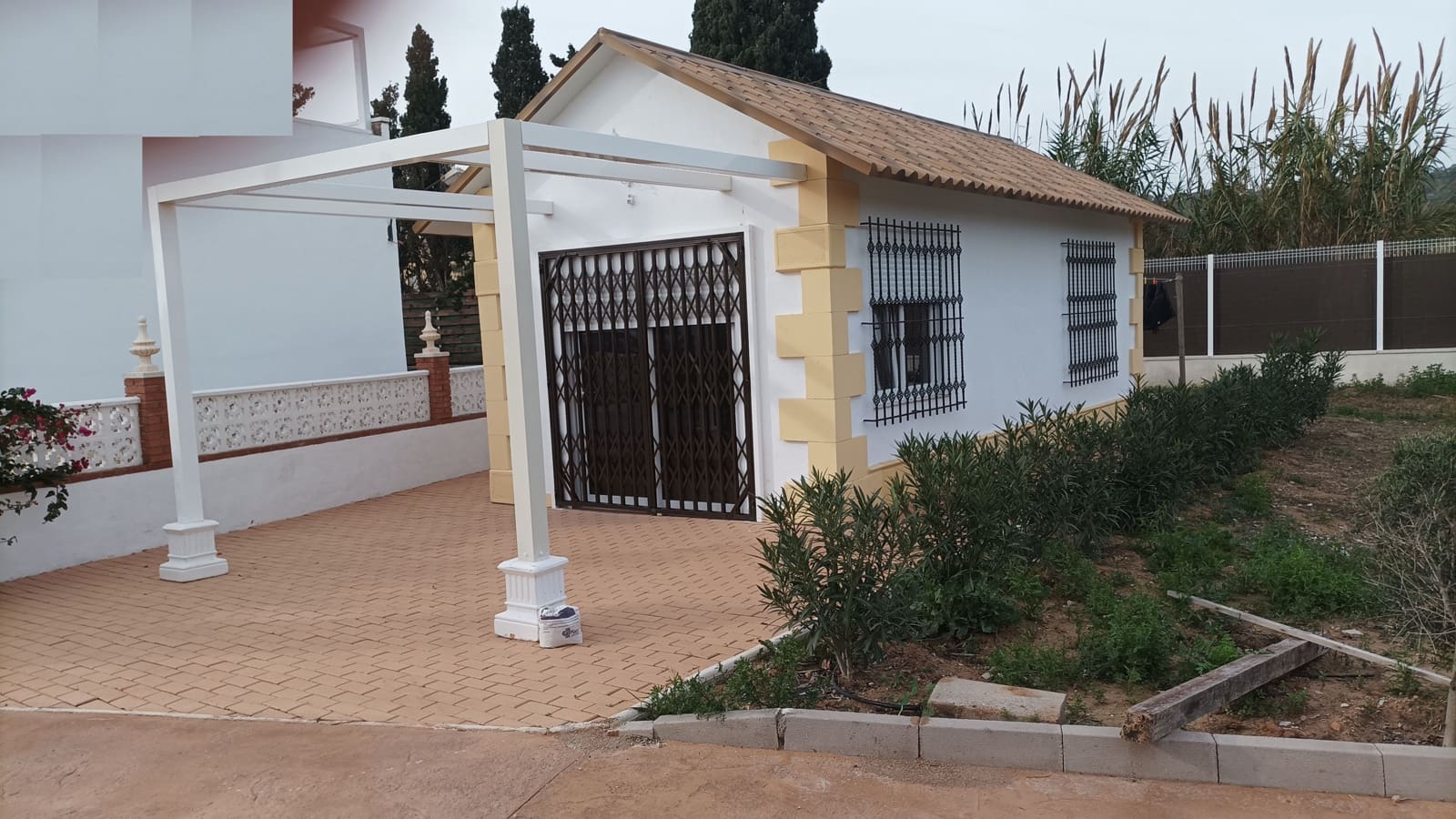 6 slaapkamer Villa te koop in La Marina met zwembad garage - € 1.210.000 (Ref: 9506818)