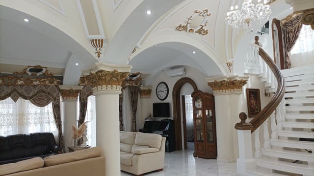 5 soverom Villa til salgs i La Marina, Elche / Elx med svømmebasseng garasje - € 810 000 (Ref: 9511208)