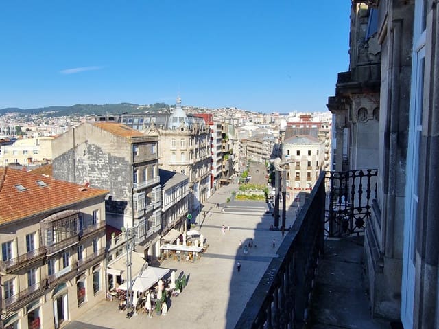 3 makuuhuone Asunto vuokrattavana paikassa Vigo - 1 400 € (Ref: 9511431)