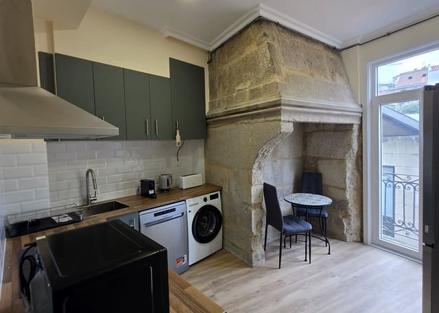 3 makuuhuone Asunto vuokrattavana paikassa Vigo - 1 400 € (Ref: 9511431)