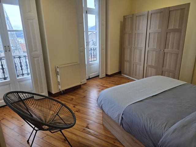 3 makuuhuone Asunto vuokrattavana paikassa Vigo - 1 400 € (Ref: 9511431)