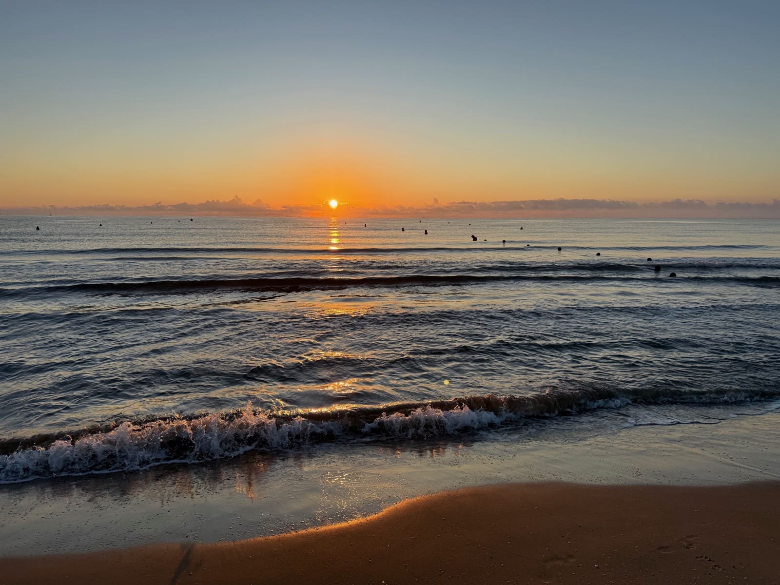 Chalet de 4 habitaciones en Guardamar del Segura en venta con piscina - 660.000 € (Ref: 9500164)