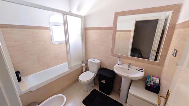 5 bedroom Villa for sale in Algorfa - € 269,990 (Ref: 10011555)