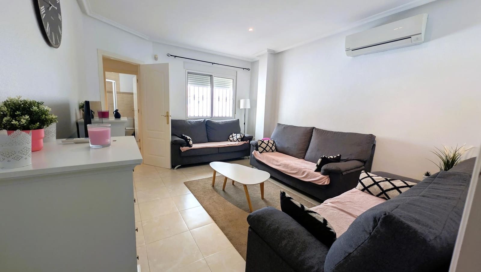 5 bedroom Villa for sale in Algorfa - € 269,990 (Ref: 10011555)