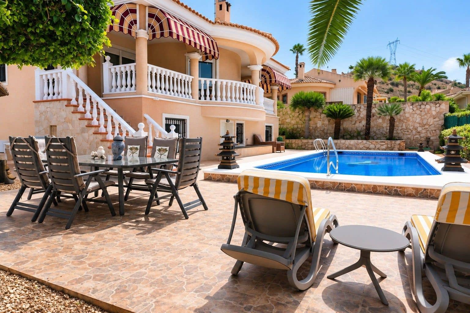 4 bedroom Villa for sale in Ciudad Quesada with pool - € 557,000 (Ref: 10024265)