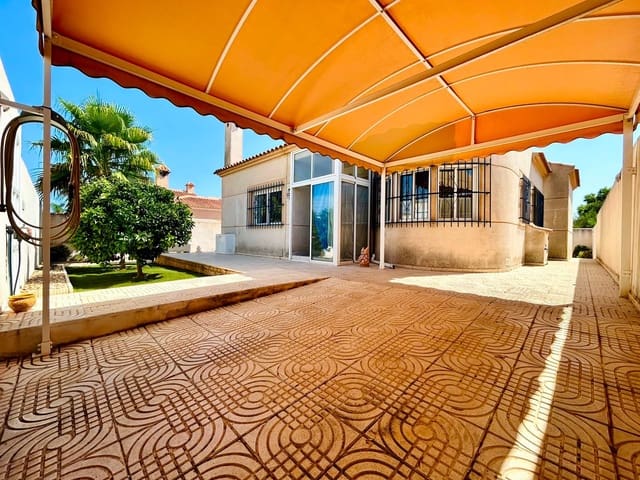 3 soverom Villa til salgs i El Chaparral - La Siesta - La Torreta, Torrevieja - € 360 000 (Ref: 10024266)