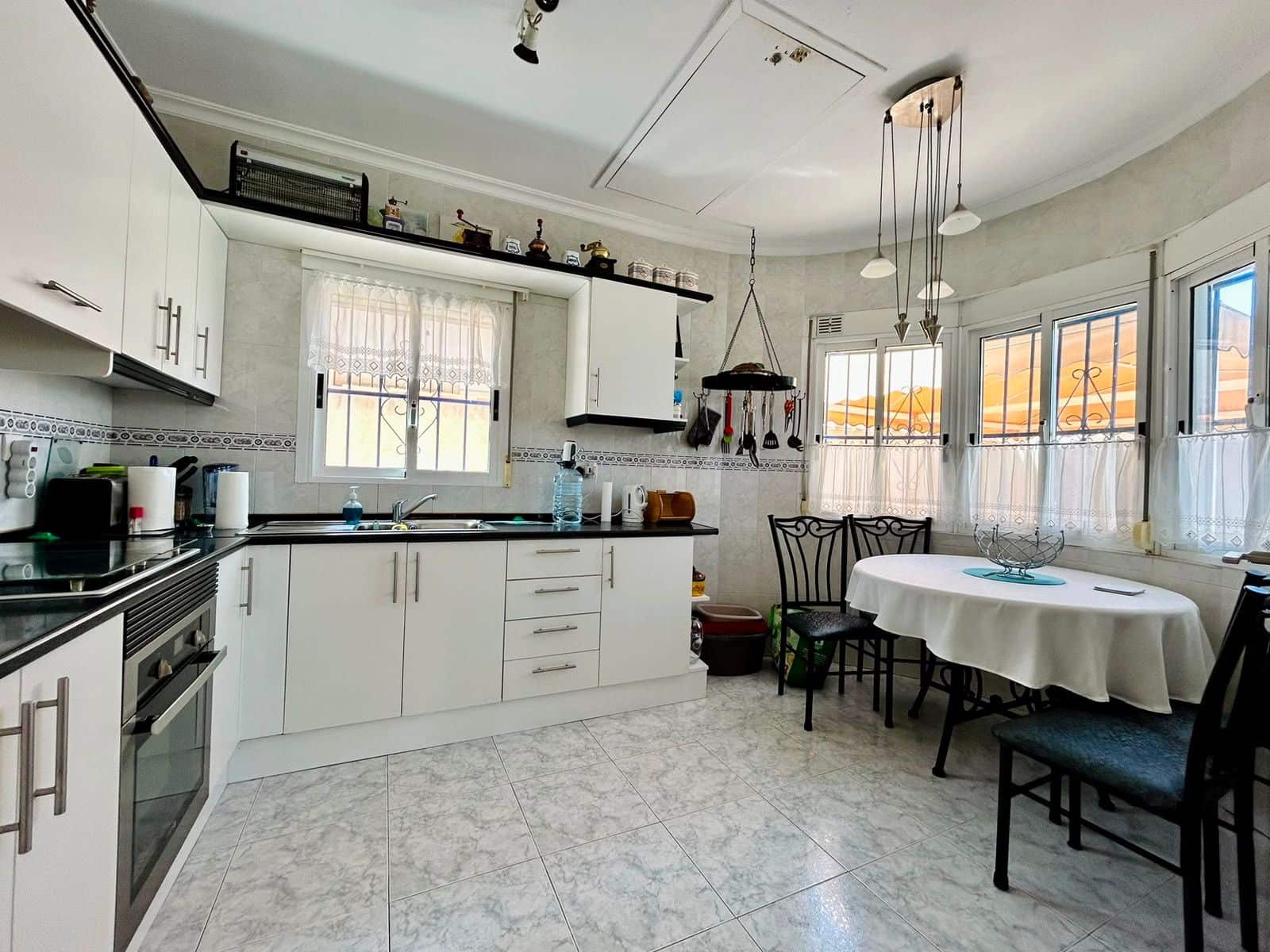 3 soverom Villa til salgs i Torrevieja - € 360 000 (Ref: 10024266)