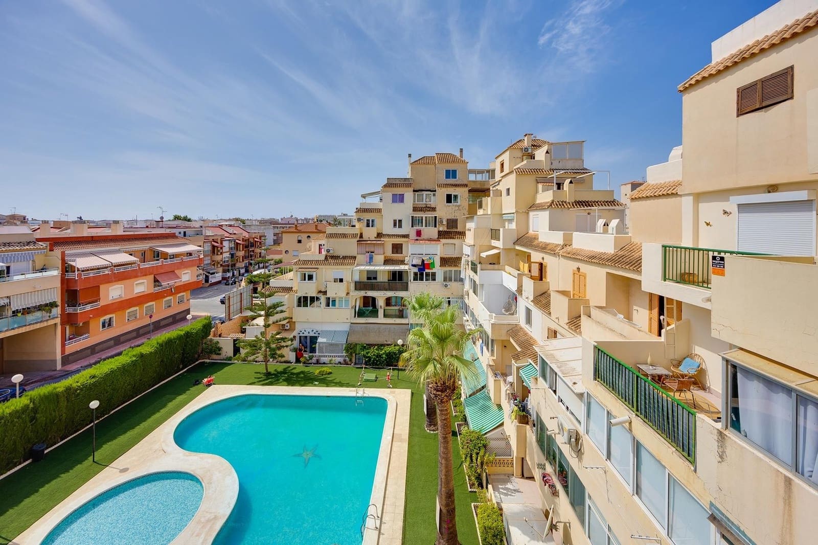 1 soveværelse Lejlighed til salg i Torrevieja med garage - € 135.000 (Ref: 10024273)