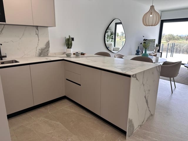 3 soveværelse Penthouse til salg i Los Alcázares med swimmingpool - € 449.000 (Ref: 10024284)