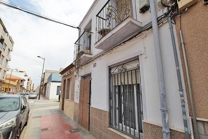 3 soverom Hus til salgs i Guardamar del Segura - € 150 000 (Ref: 10024291)