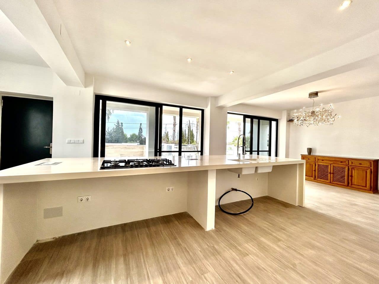 8 Zimmer Villa zu verkaufen in Los Montesinos - 1.400.000 € (Ref: 10032161)
