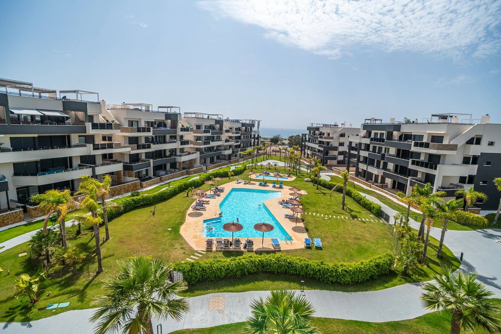 2 sypialnia Apartament na sprzedaż w Torrevieja z garażem - 350 000 € (Ref: 10032169)