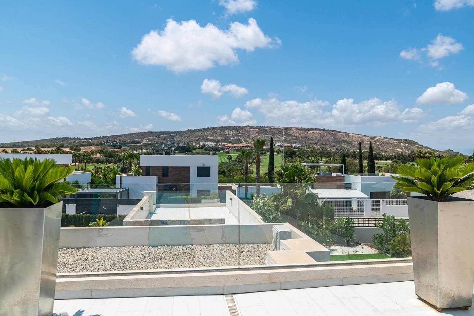 3 quarto Moradia para venda em Algorfa com piscina - 590 000 € (Ref: 10032170)