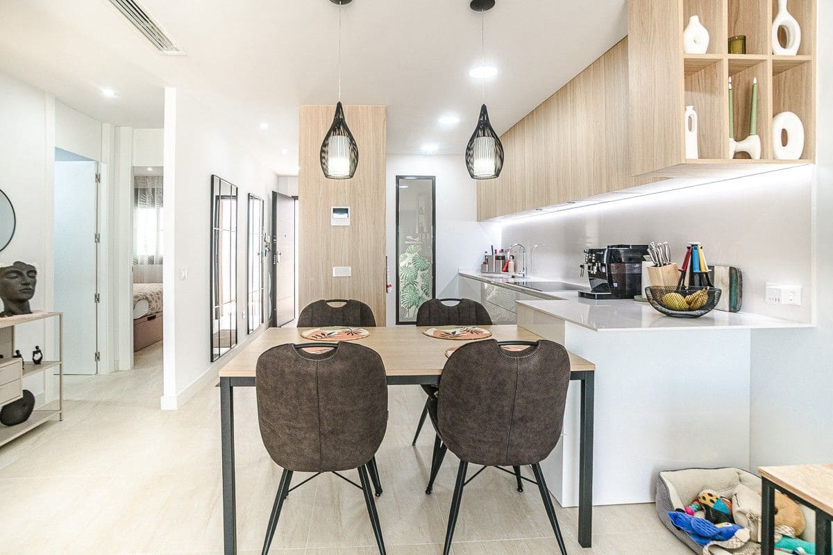 3 quarto Apartamento para venda em Torrevieja com garagem - 339 000 € (Ref: 10032172)