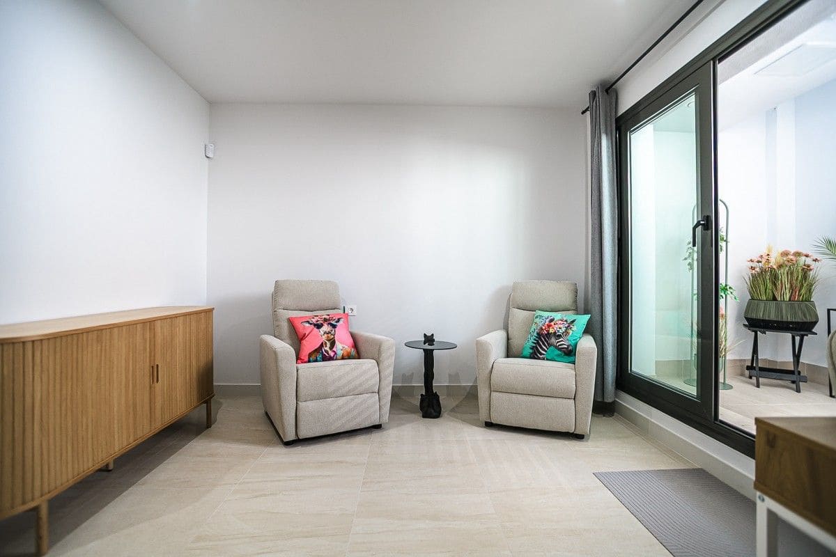 3 quarto Apartamento para venda em Torrevieja com garagem - 339 000 € (Ref: 10032172)