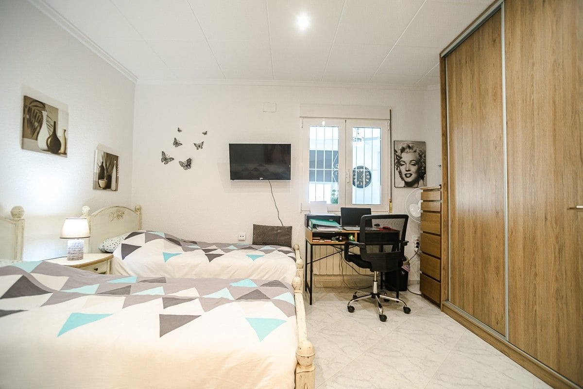 3 soverom Villa til salgs i San Fulgencio med svømmebasseng garasje - € 525 000 (Ref: 10032173)