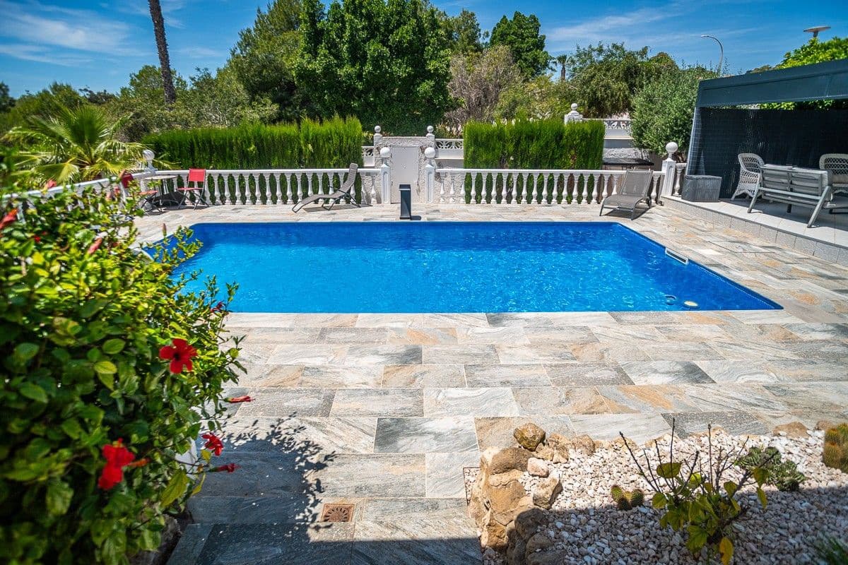 3 soverom Villa til salgs i San Fulgencio med svømmebasseng garasje - € 525 000 (Ref: 10032173)