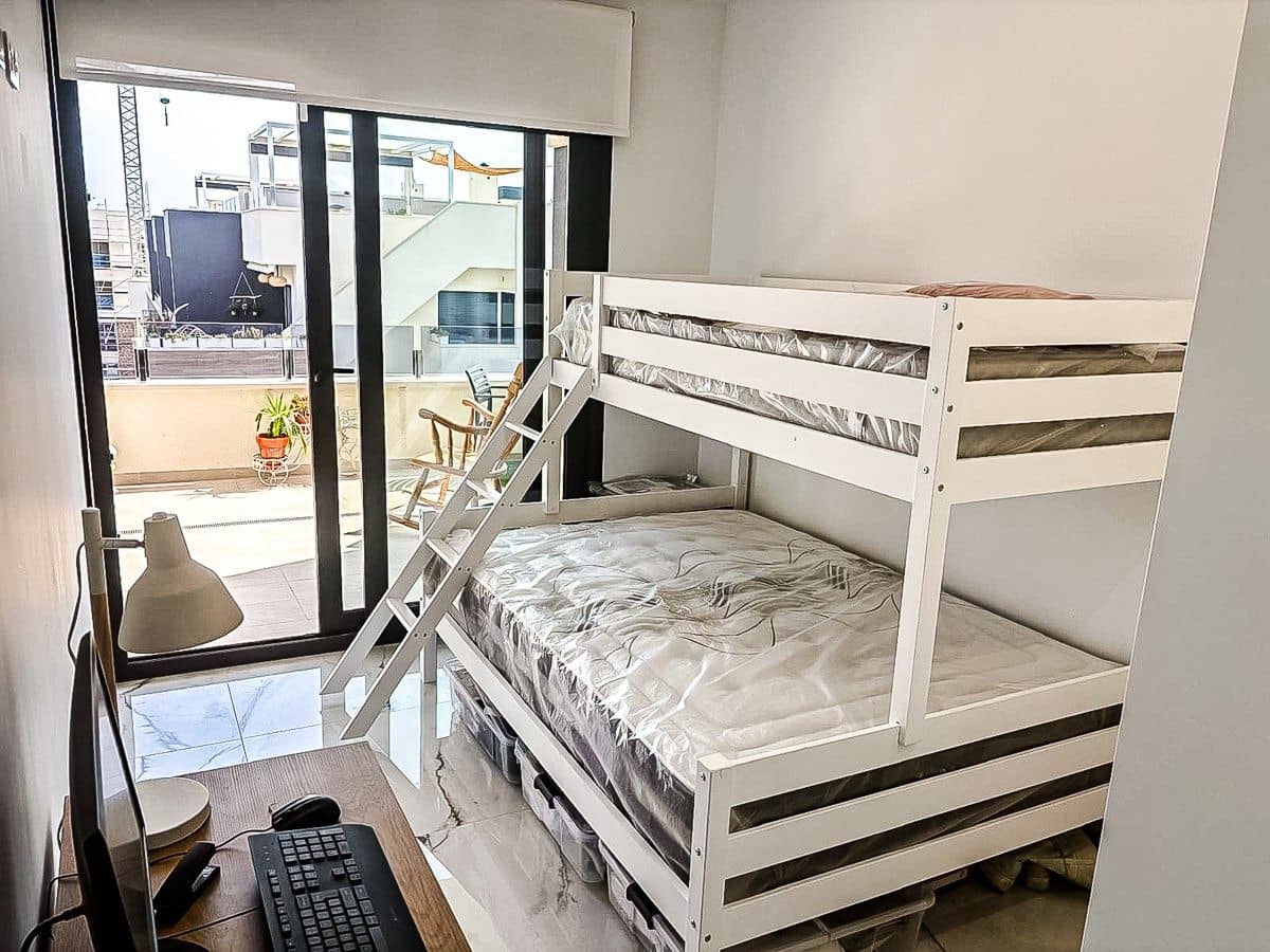 2 bedroom Penthouse for sale in Orihuela Costa with garage - € 329,500 (Ref: 10032175)