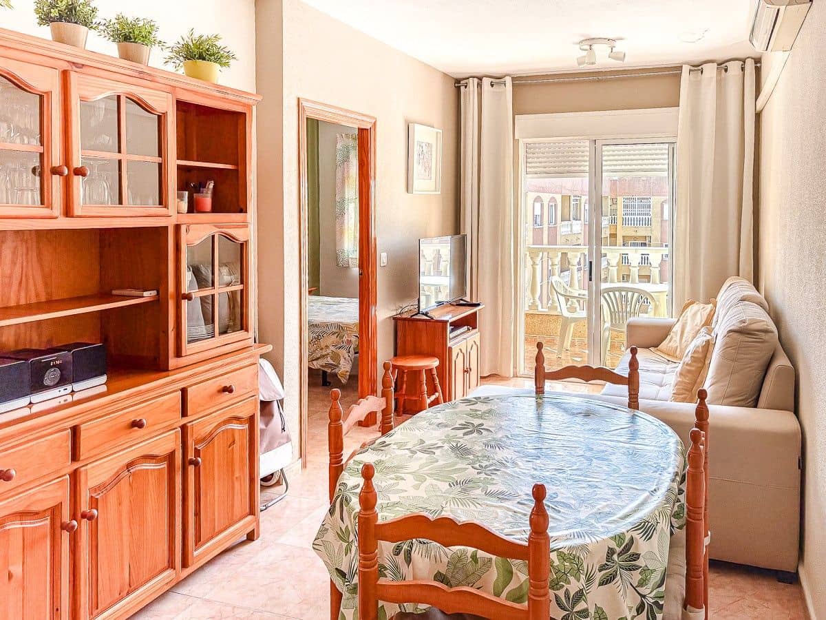 2 quarto Apartamento para venda em Torrevieja com garagem - 139 500 € (Ref: 10032178)