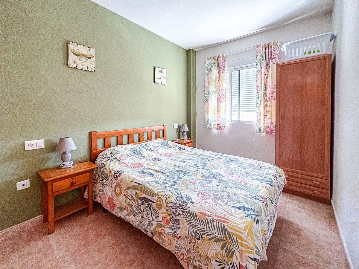 2 quarto Apartamento para venda em Torrevieja com garagem - 139 500 € (Ref: 10032178)