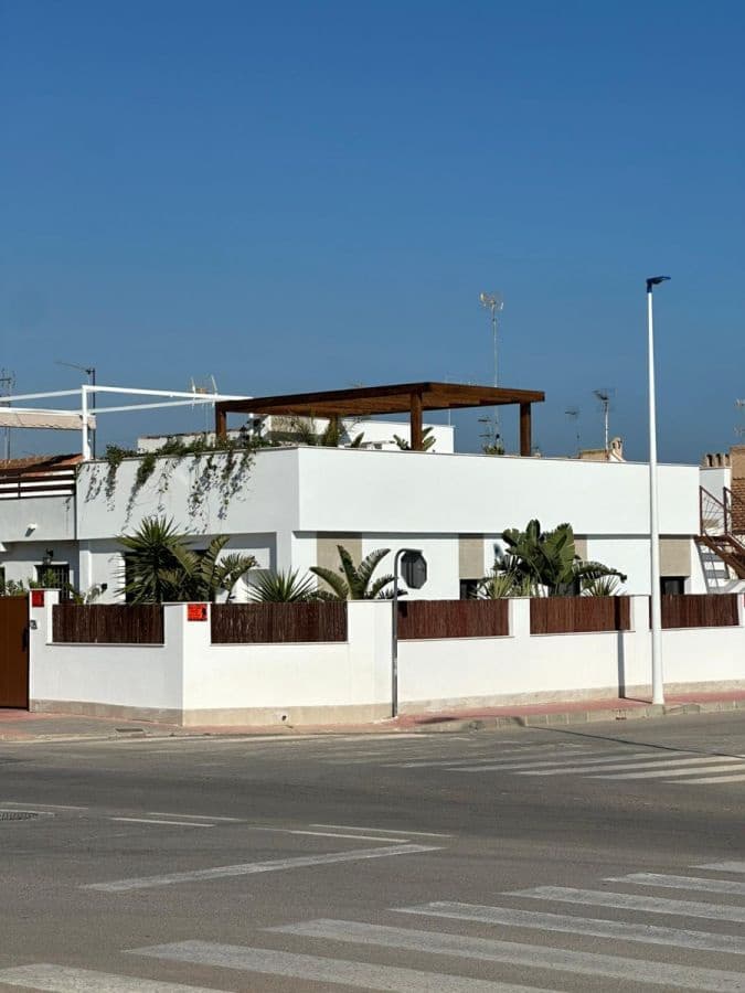 2 Zimmer Villa zu verkaufen in Santiago de la Ribera mit Pool - 444.500 € (Ref: 10032180)