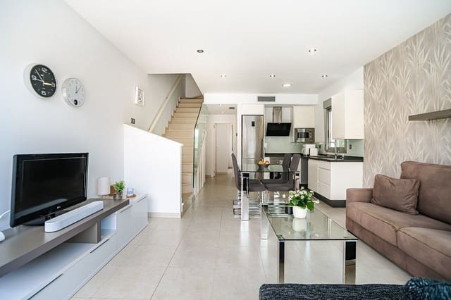 3 makuuhuone Huvila myytävänä paikassa Lo Pagan, San Pedro del Pinatar mukana uima-altaan - 357 000 € (Ref: 10032184)