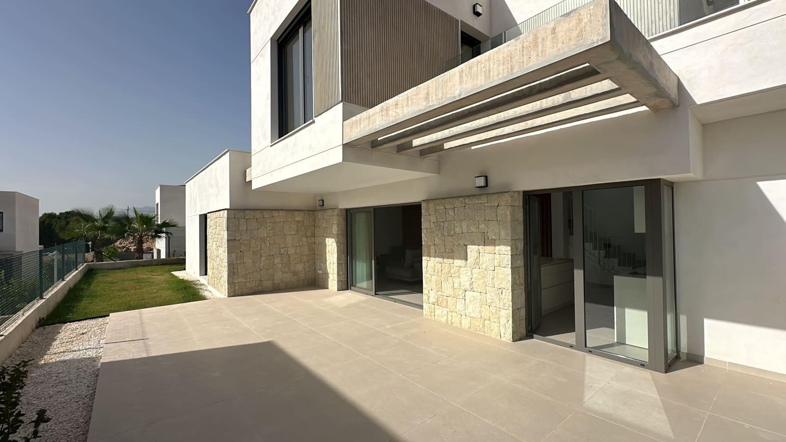 2 bedroom Terraced Villa for sale in Finestrat - € 578,500 (Ref: 10032186)