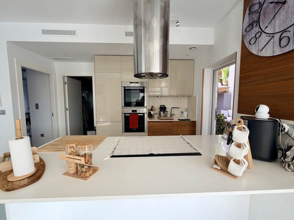 3 soverom Kjedet enebolig til salgs i Rojales med svømmebasseng - € 472 000 (Ref: 10038415)