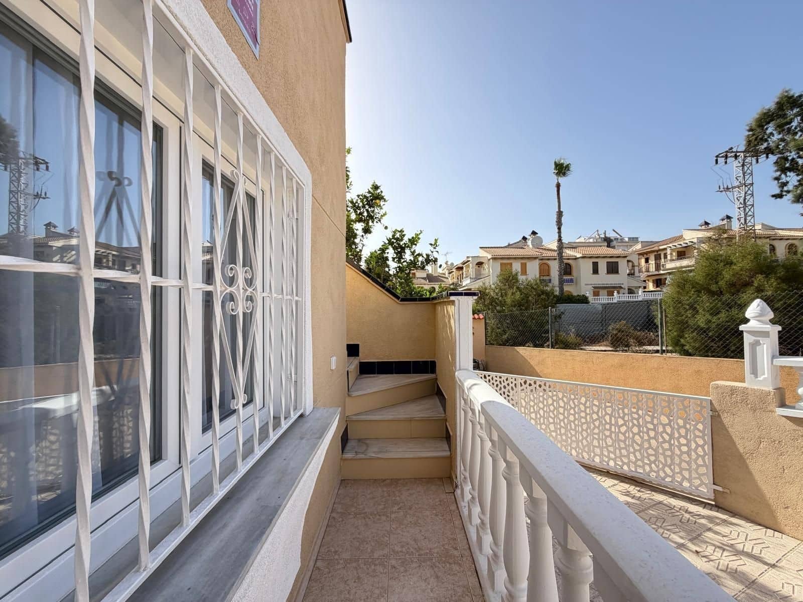 2 sovrum Hus till salu i Torrevieja med pool - 249 900 € (Ref: 10038416)