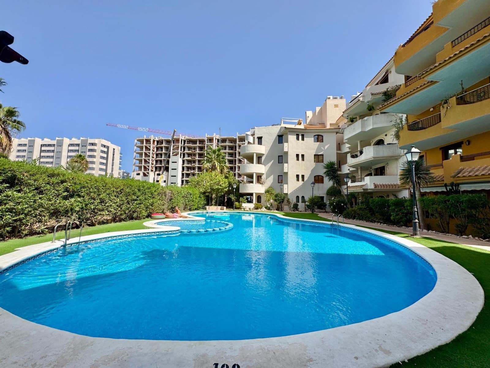 2 sypialnia Apartament na sprzedaż w Punta Prima z basenem - 295 000 € (Ref: 10044933)