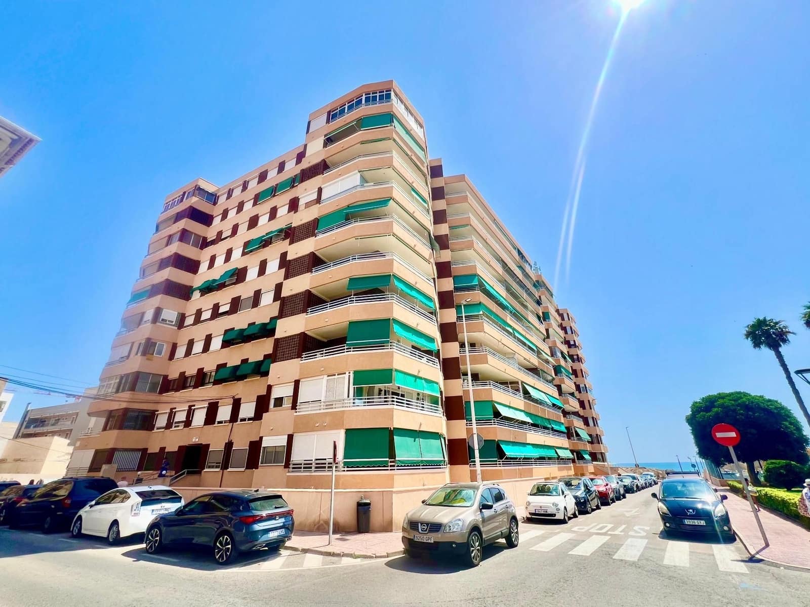 3 quarto Apartamento para venda em Torrevieja - 249 900 € (Ref: 10047460)