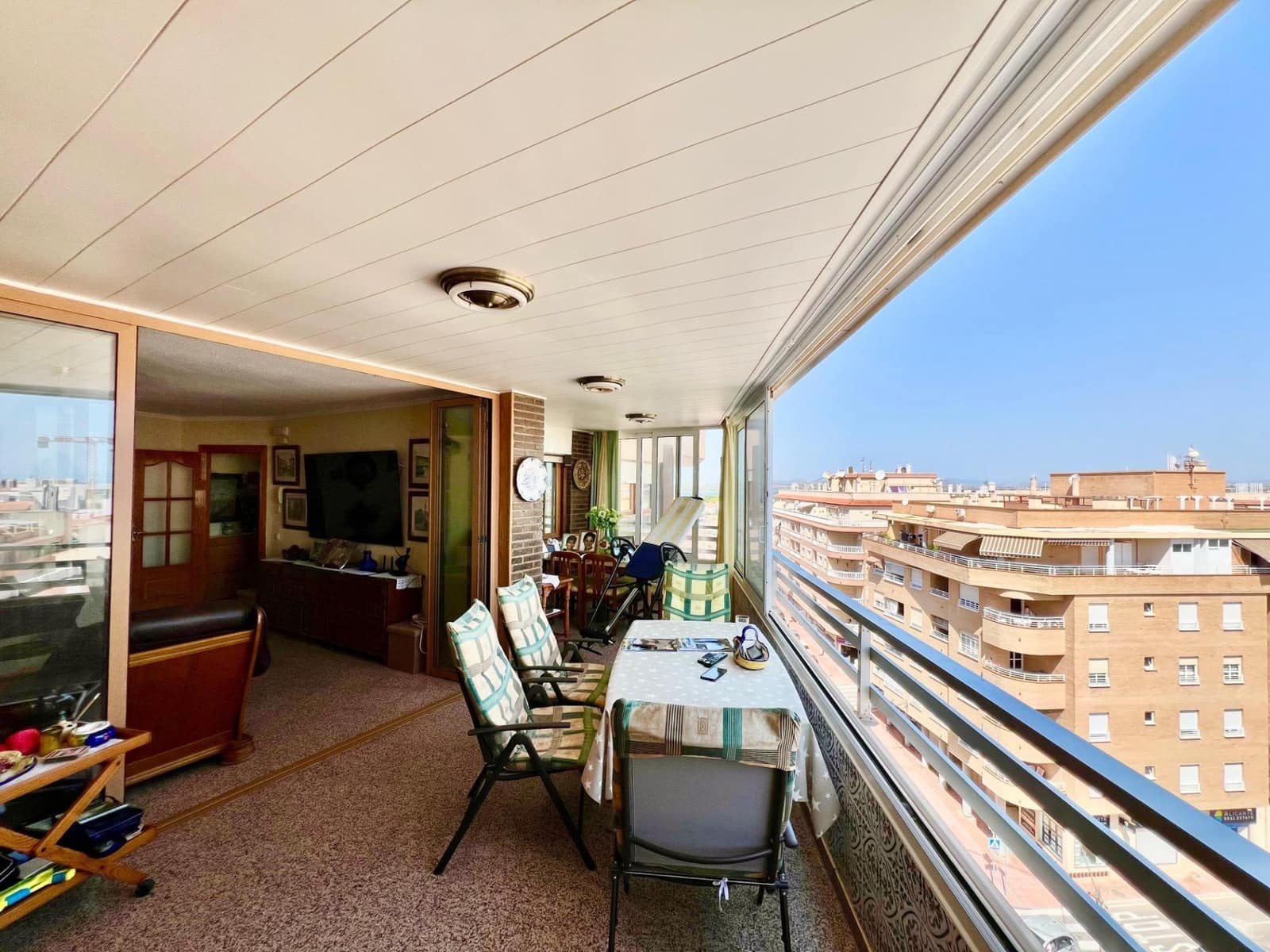 3 quarto Apartamento para venda em Torrevieja - 249 900 € (Ref: 10047460)