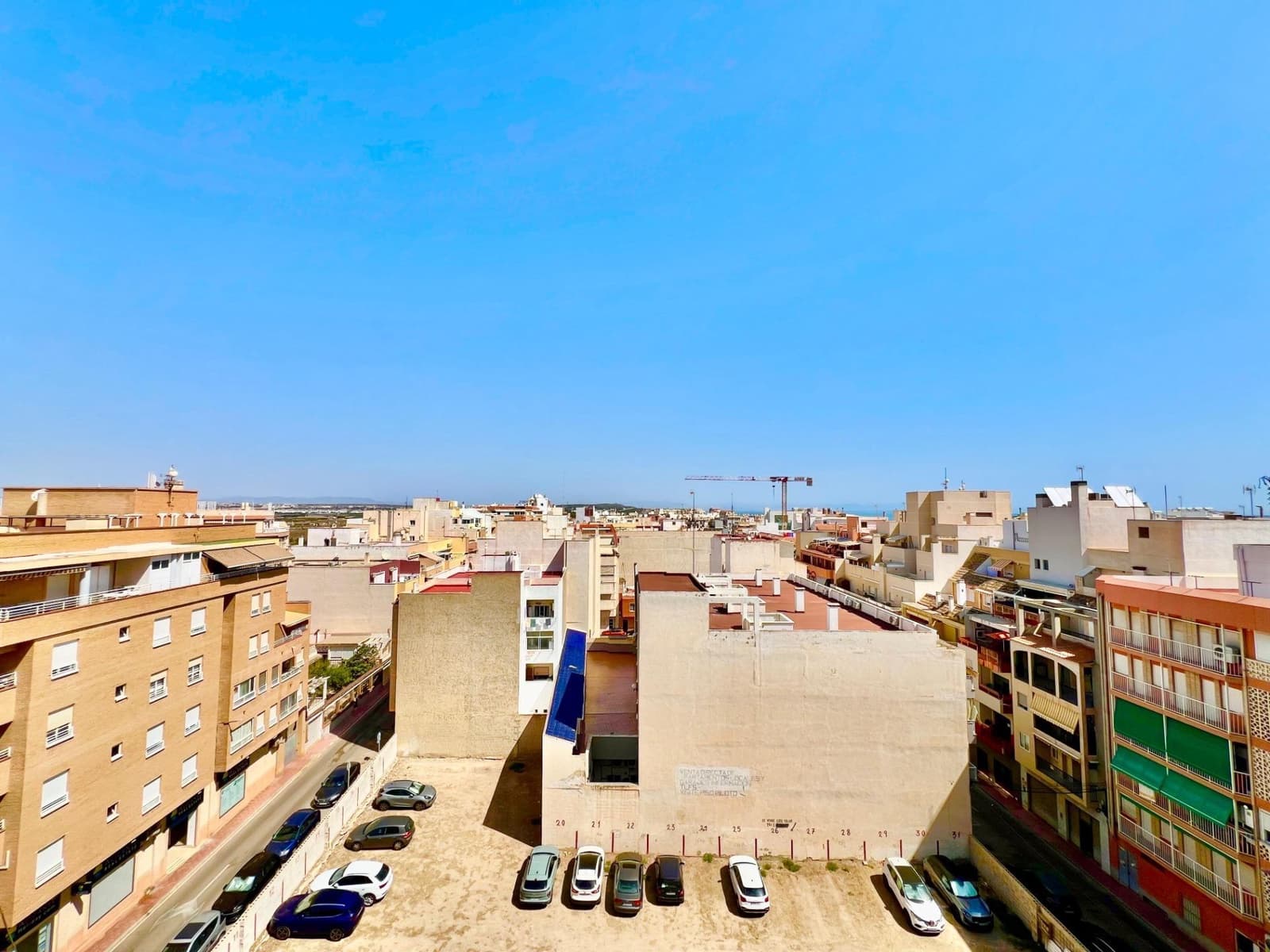 3 quarto Apartamento para venda em Torrevieja - 249 900 € (Ref: 10047460)