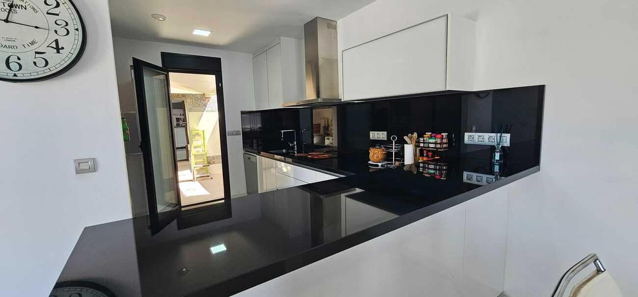 3 bedroom Villa for sale in Los Montesinos with pool - € 420,000 (Ref: 10047461)
