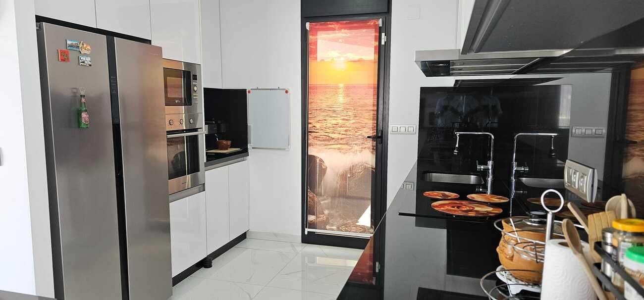 3 bedroom Villa for sale in Los Montesinos with pool - € 420,000 (Ref: 10047461)