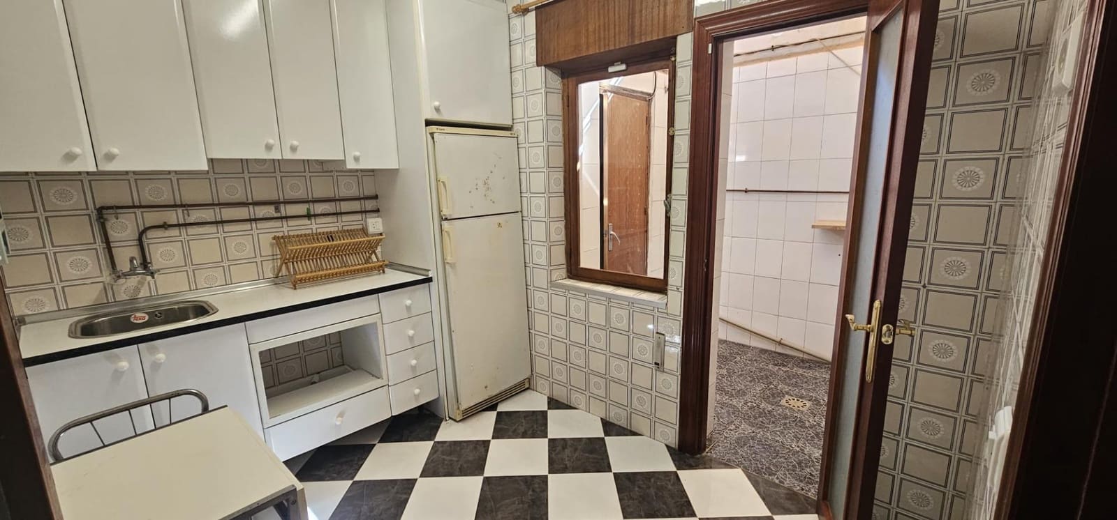 Bungalow de 2 habitaciones en Torrevieja en venta - 137.300 € (Ref: 10047463)