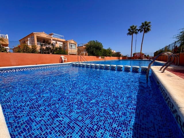 2 bedroom Penthouse for sale in Orihuela Costa, Orihuela - € 155,000 (Ref: 10051868)