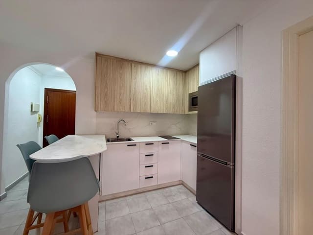 1 bedroom Apartment for sale in Torrevieja - € 139,900 (Ref: 10064804)