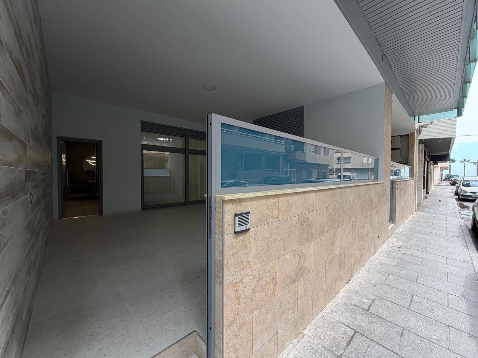 2 sypialnia Apartament na sprzedaż w Torrevieja - 285 600 € (Ref: 10091201)