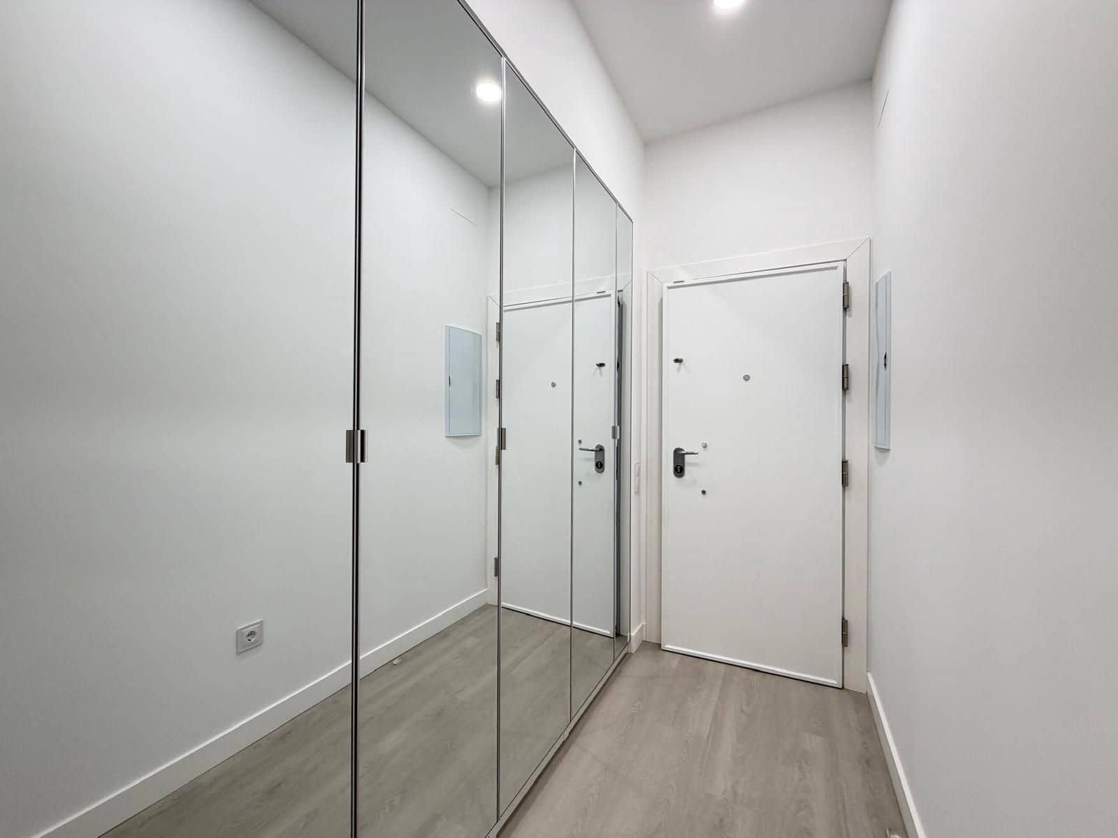 2 sypialnia Apartament na sprzedaż w Torrevieja - 285 600 € (Ref: 10091201)