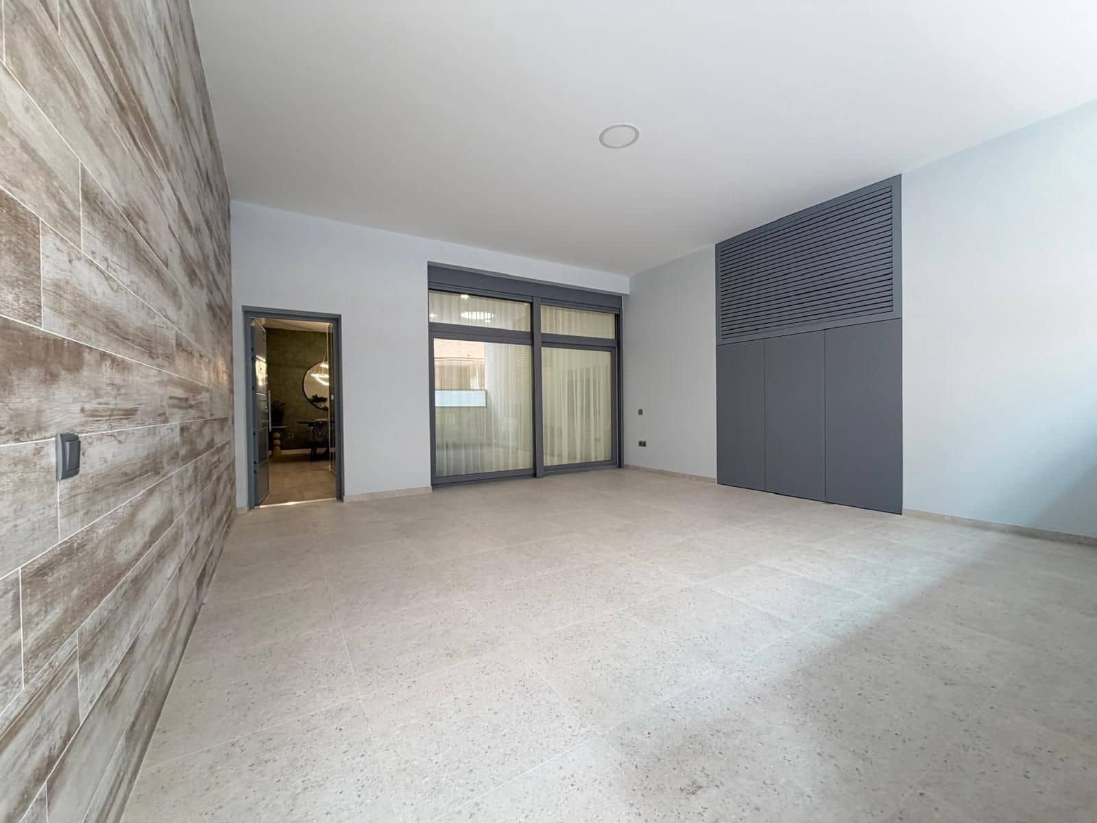 2 sypialnia Apartament na sprzedaż w Torrevieja - 285 600 € (Ref: 10091201)
