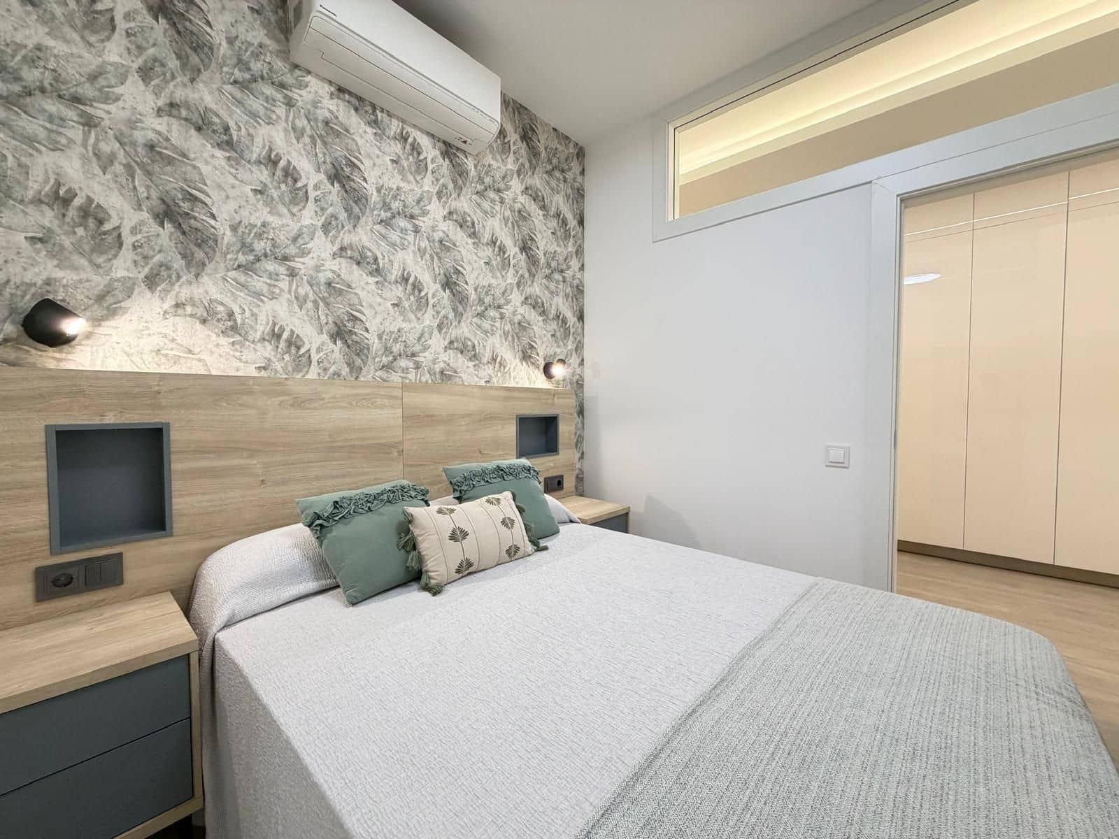 2 sypialnia Apartament na sprzedaż w Torrevieja - 285 600 € (Ref: 10091201)