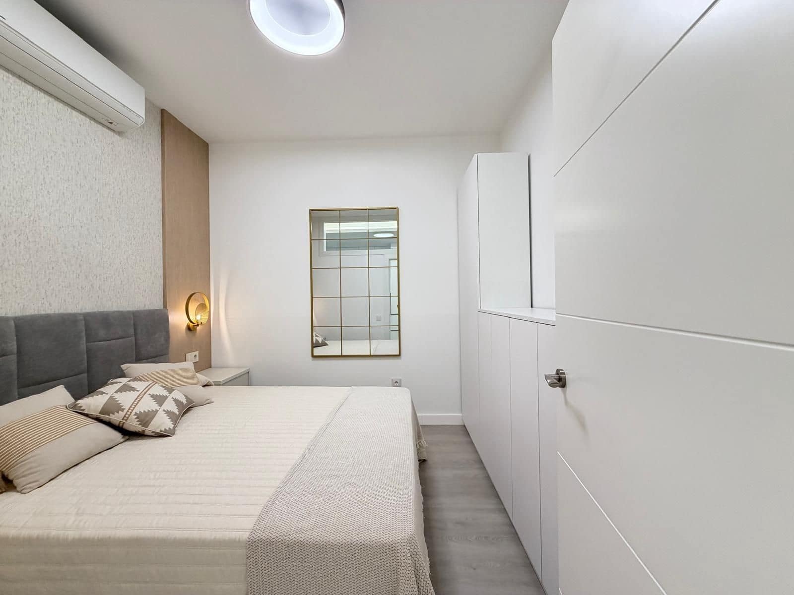 2 sypialnia Apartament na sprzedaż w Torrevieja - 285 600 € (Ref: 10091201)