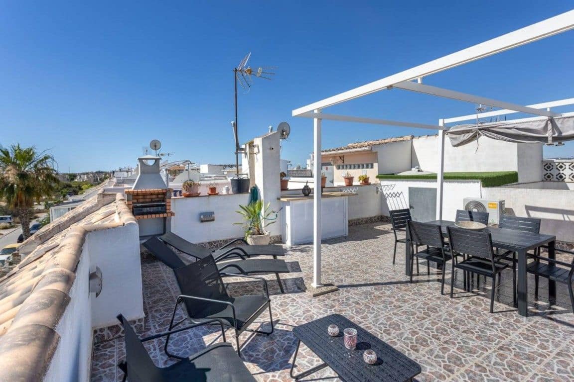 3 soveværelse Lejlighed til salg i Torrevieja - € 207.000 (Ref: 10091202)